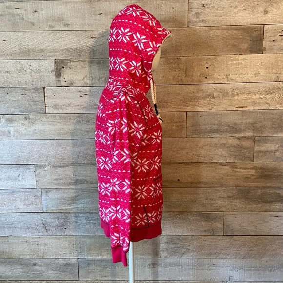 Roxy women’s faux fur lined Nordic patterned hoodie in size medium - Picture 4 of 11